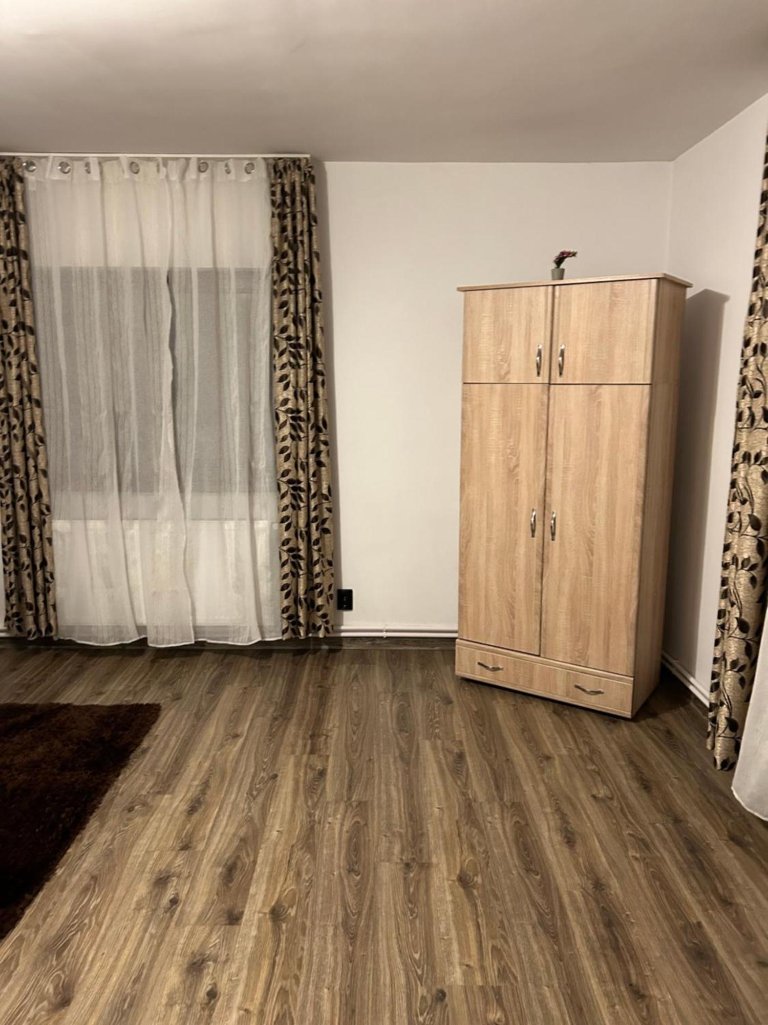 Appartamento Casa Raraului Câmpulung Moldovenesc Esterno foto