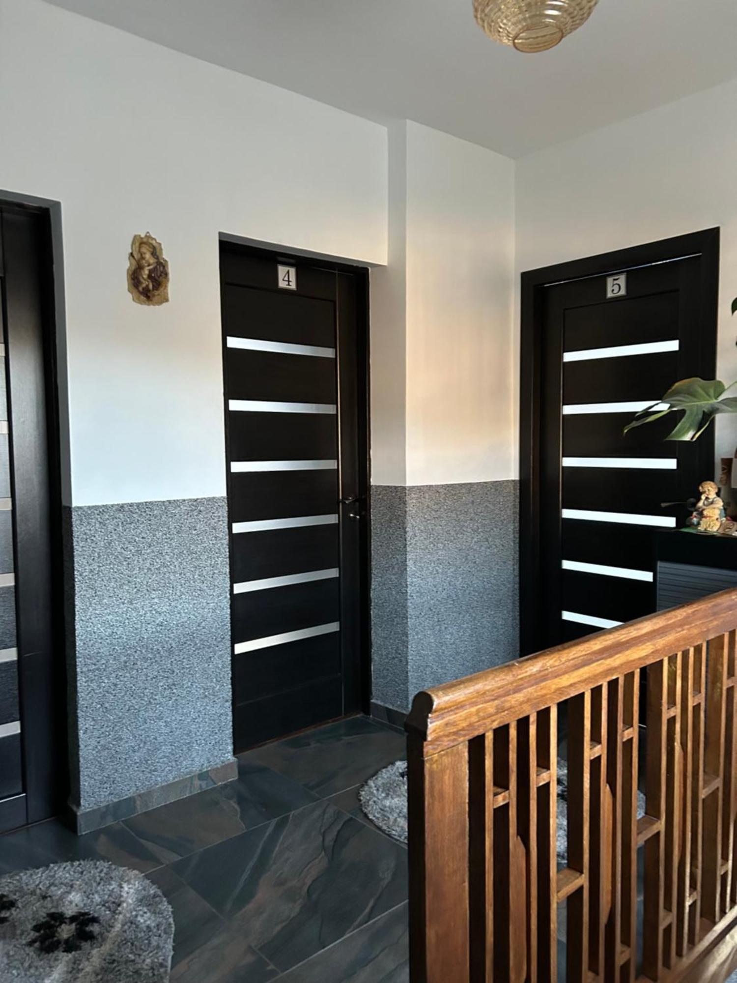 Appartamento Casa Raraului Câmpulung Moldovenesc Esterno foto