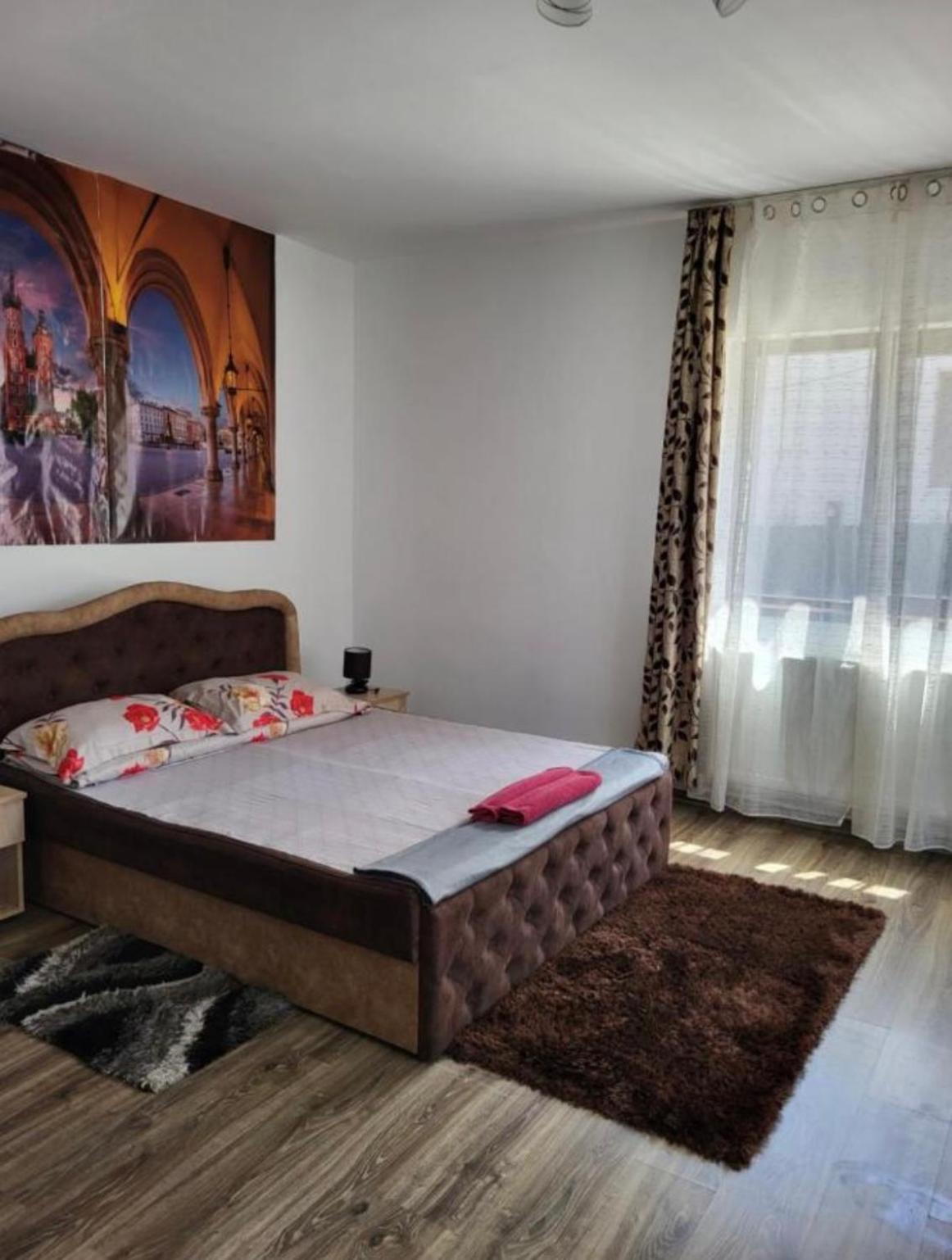 Appartamento Casa Raraului Câmpulung Moldovenesc Esterno foto